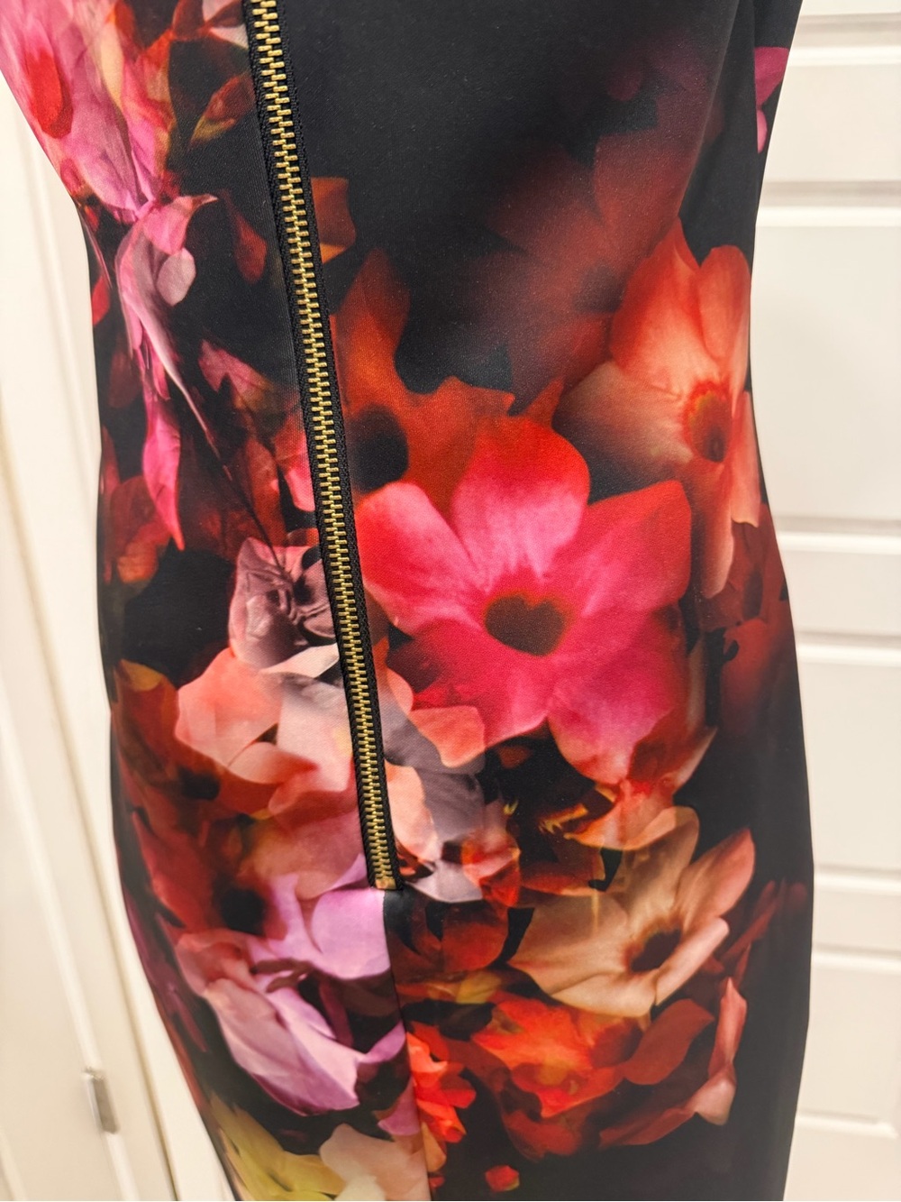 Ted Baker Black Floral Sheath Midi Dress - Picture 9 of 12